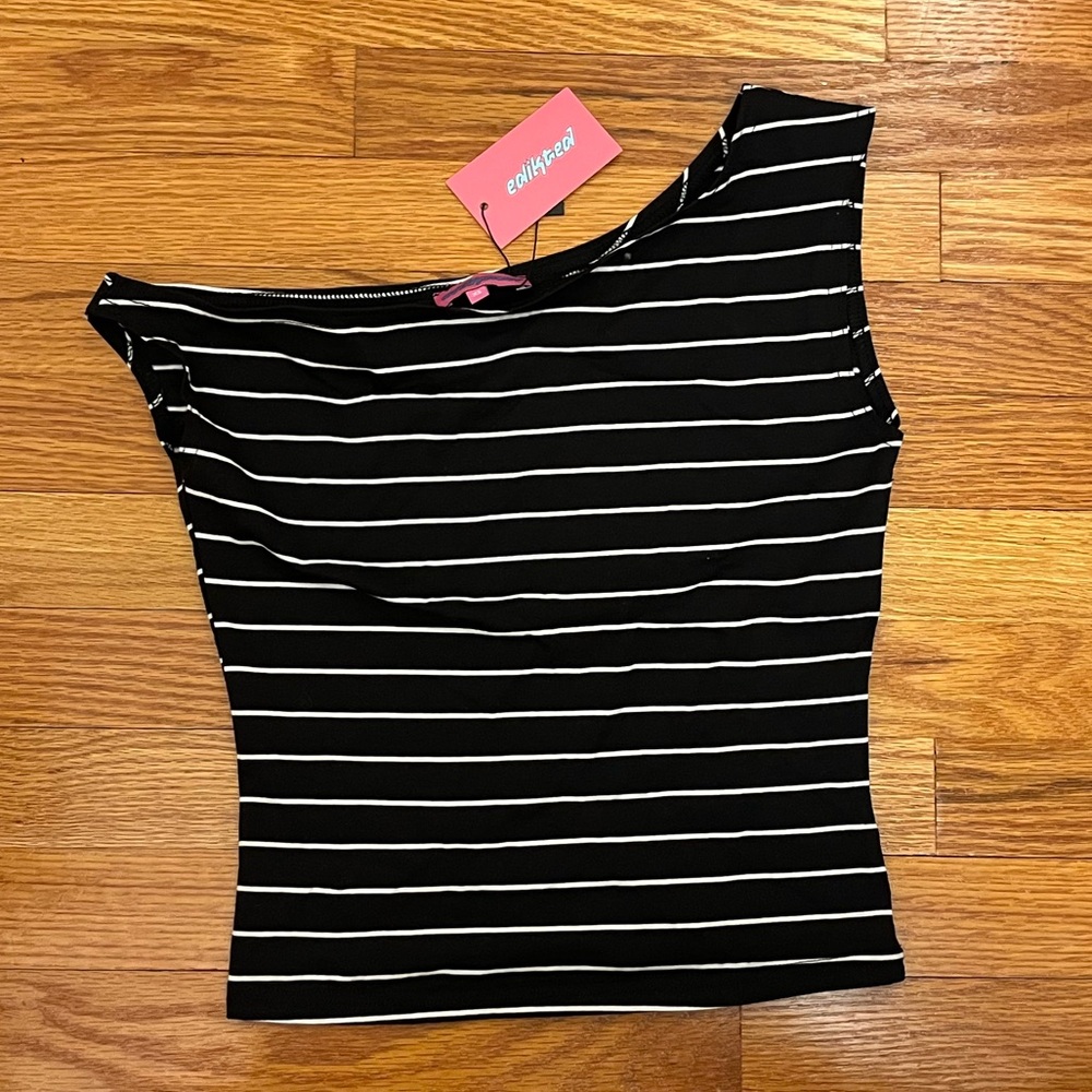 Edikted XS off the shoulder Black and White Striped Crop Top NWT